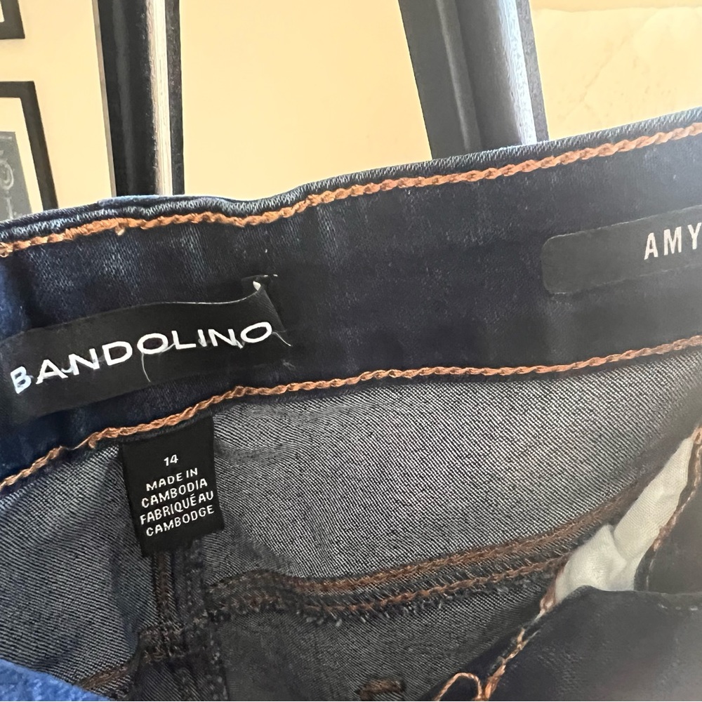 Almost new Bandolino dark denim jeans. No rips no tears. Smoke free home